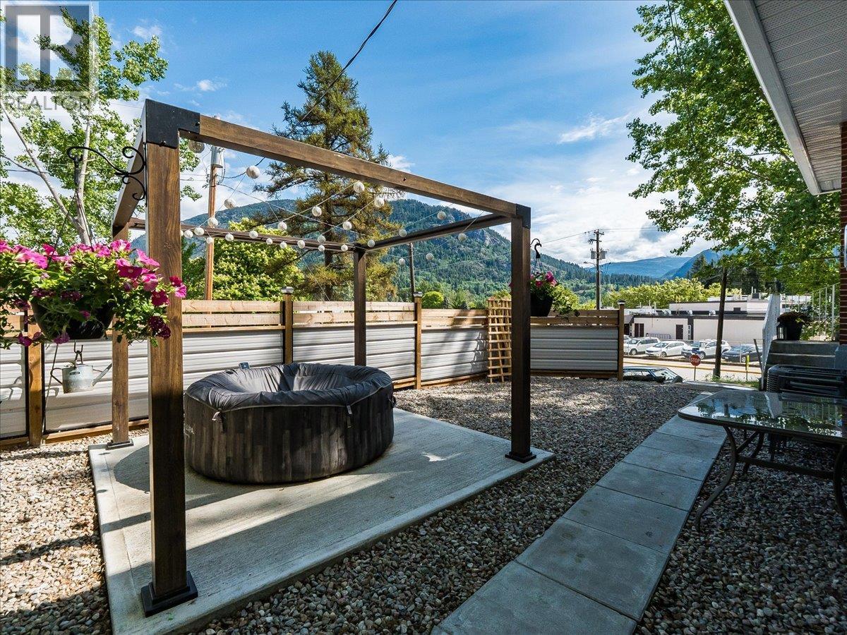 750 7th Avenue - 6