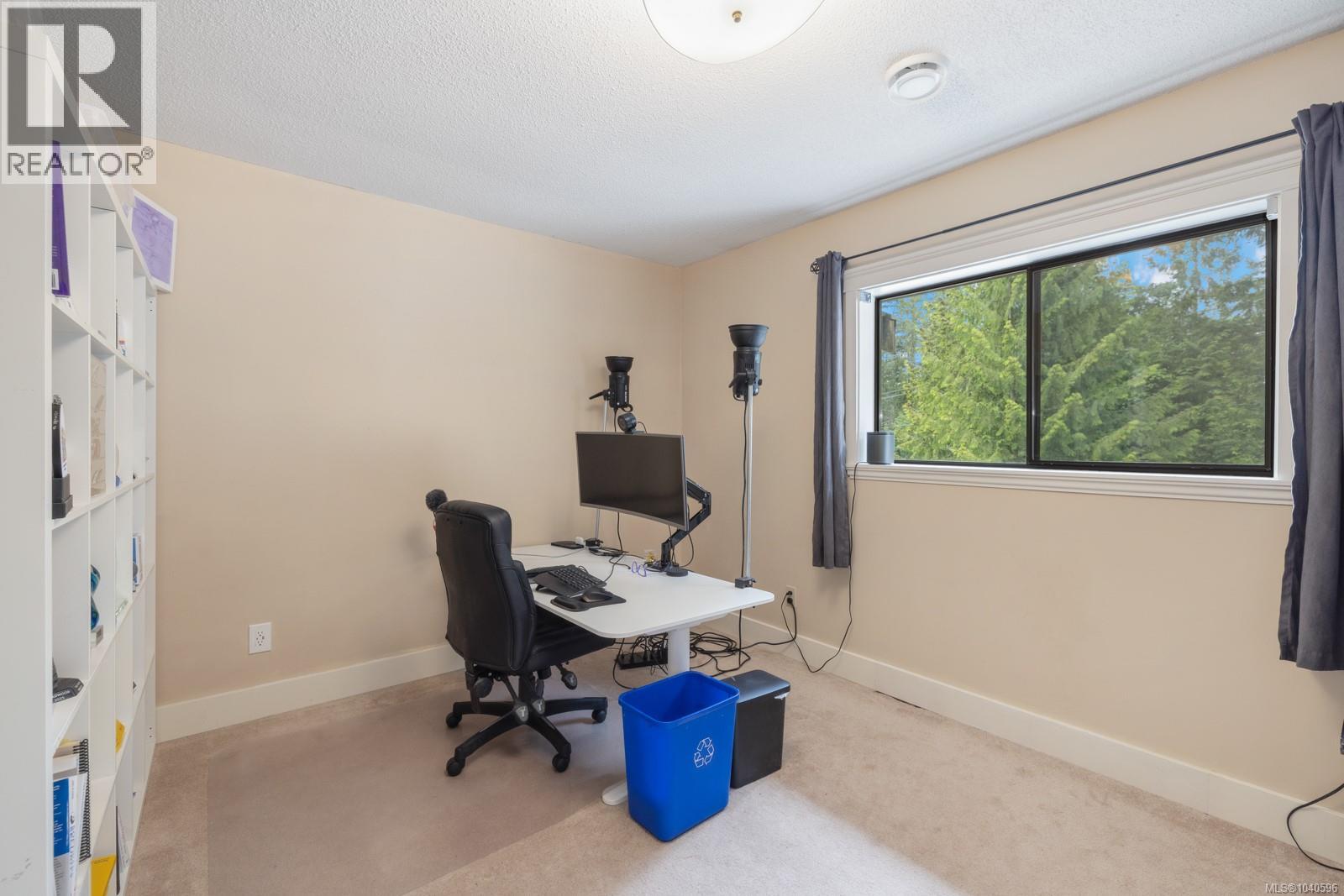 3445 Cobble Hill Rd - 17