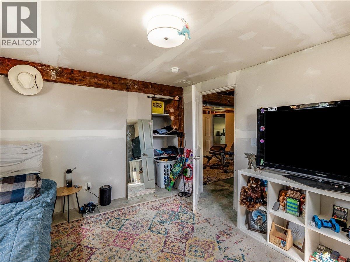 750 7th Avenue - 63
