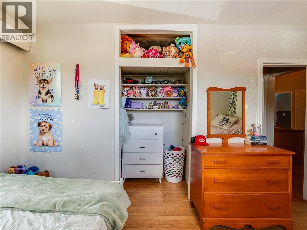 750 7th Avenue - 40