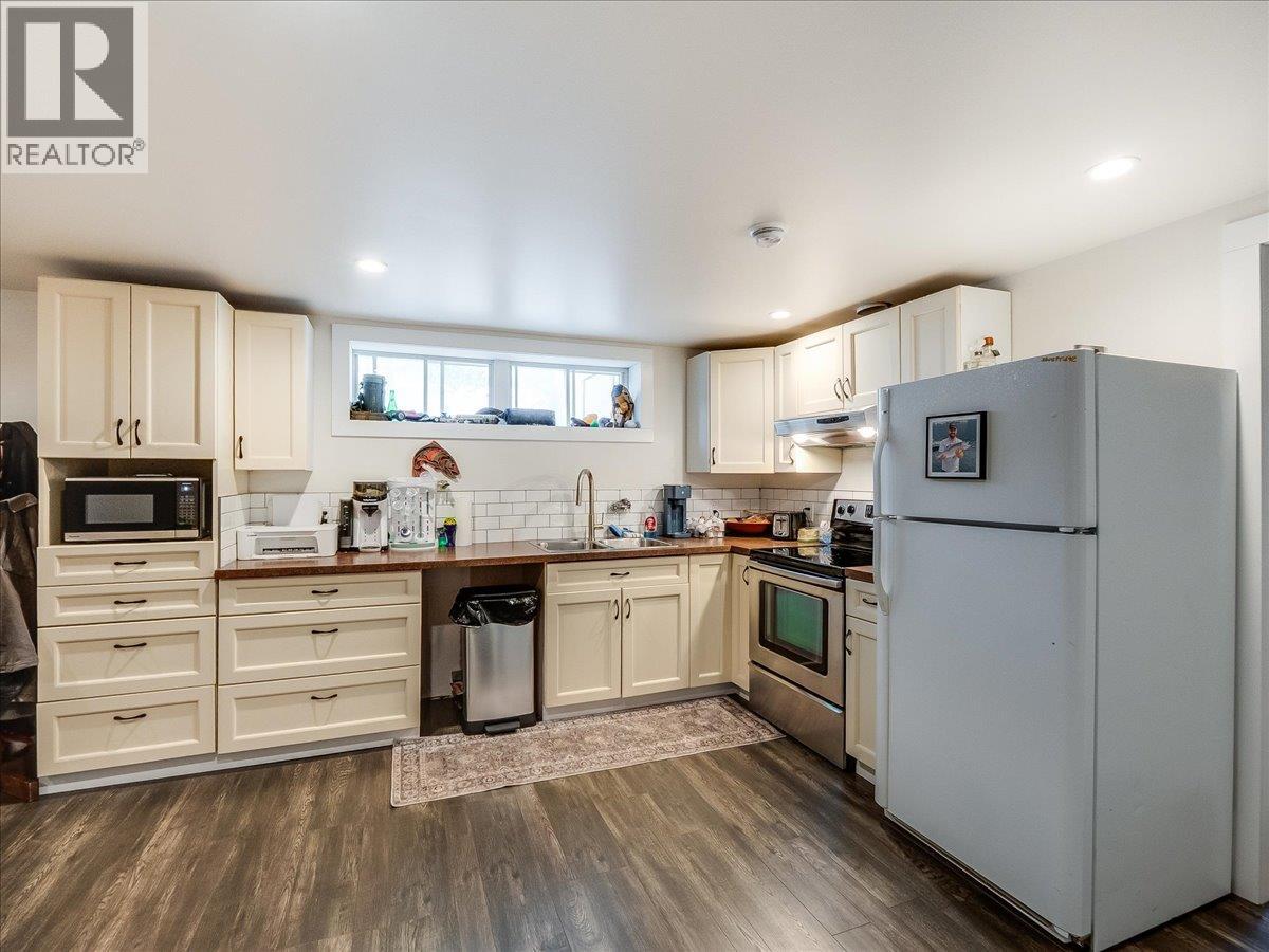 750 7th Avenue - 46
