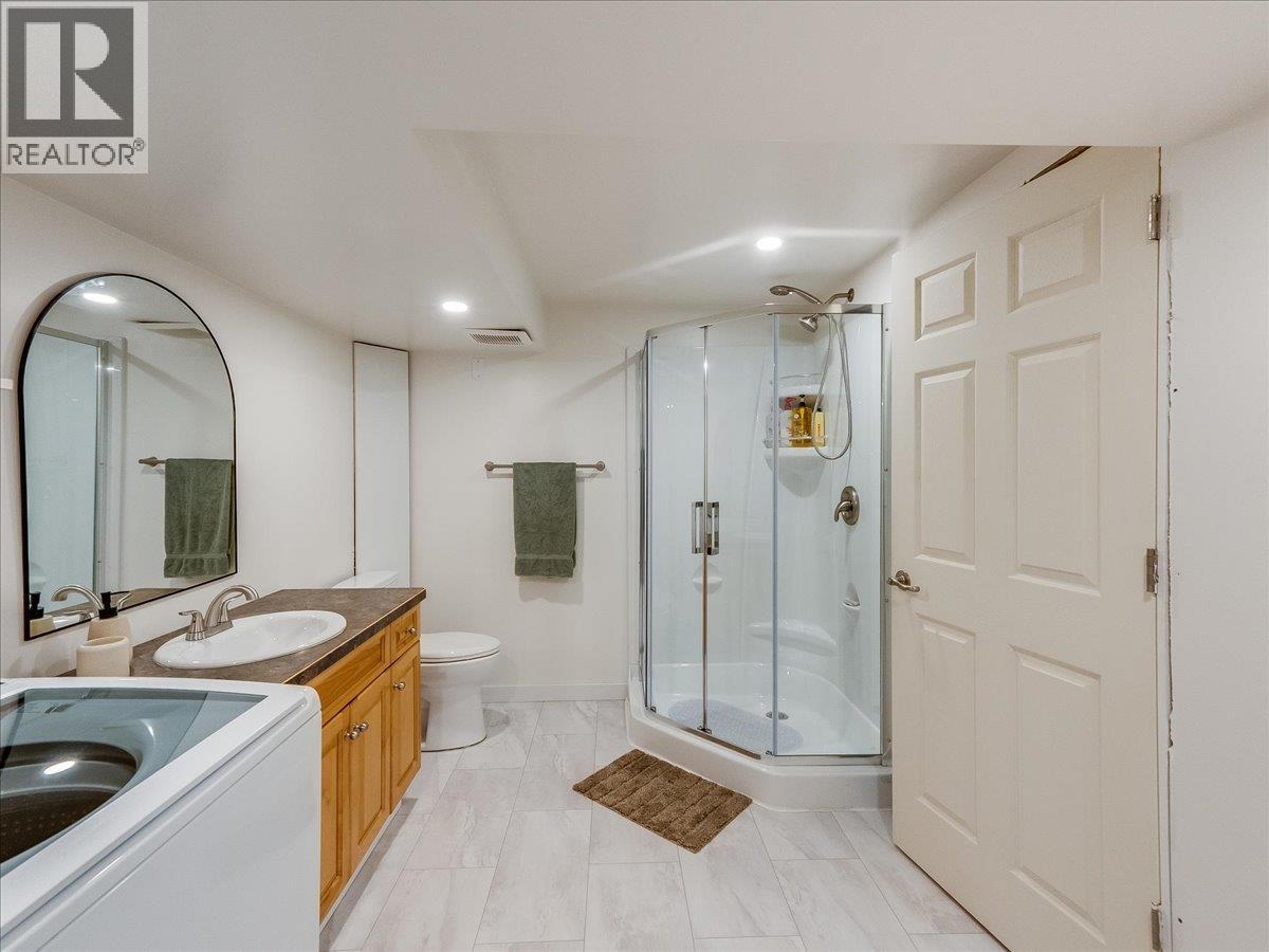 750 7th Avenue - 45