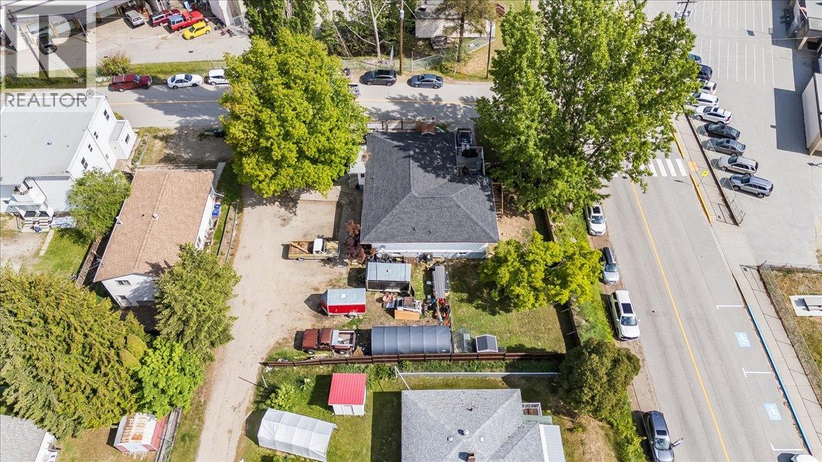 750 7th Avenue - 82