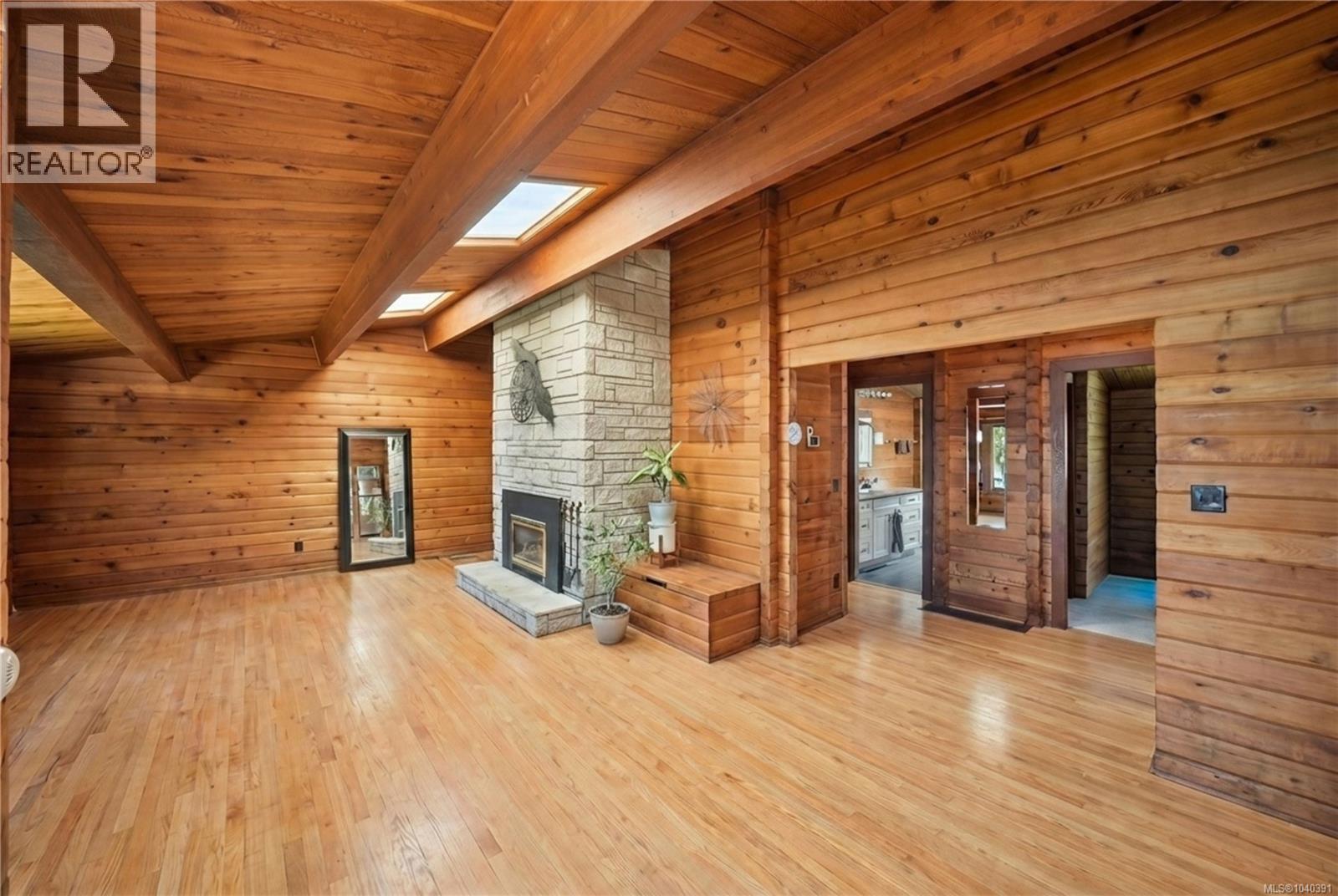 1518 Haida Way - 14