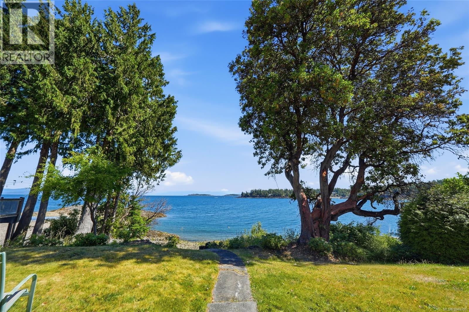 1518 Haida Way - 18