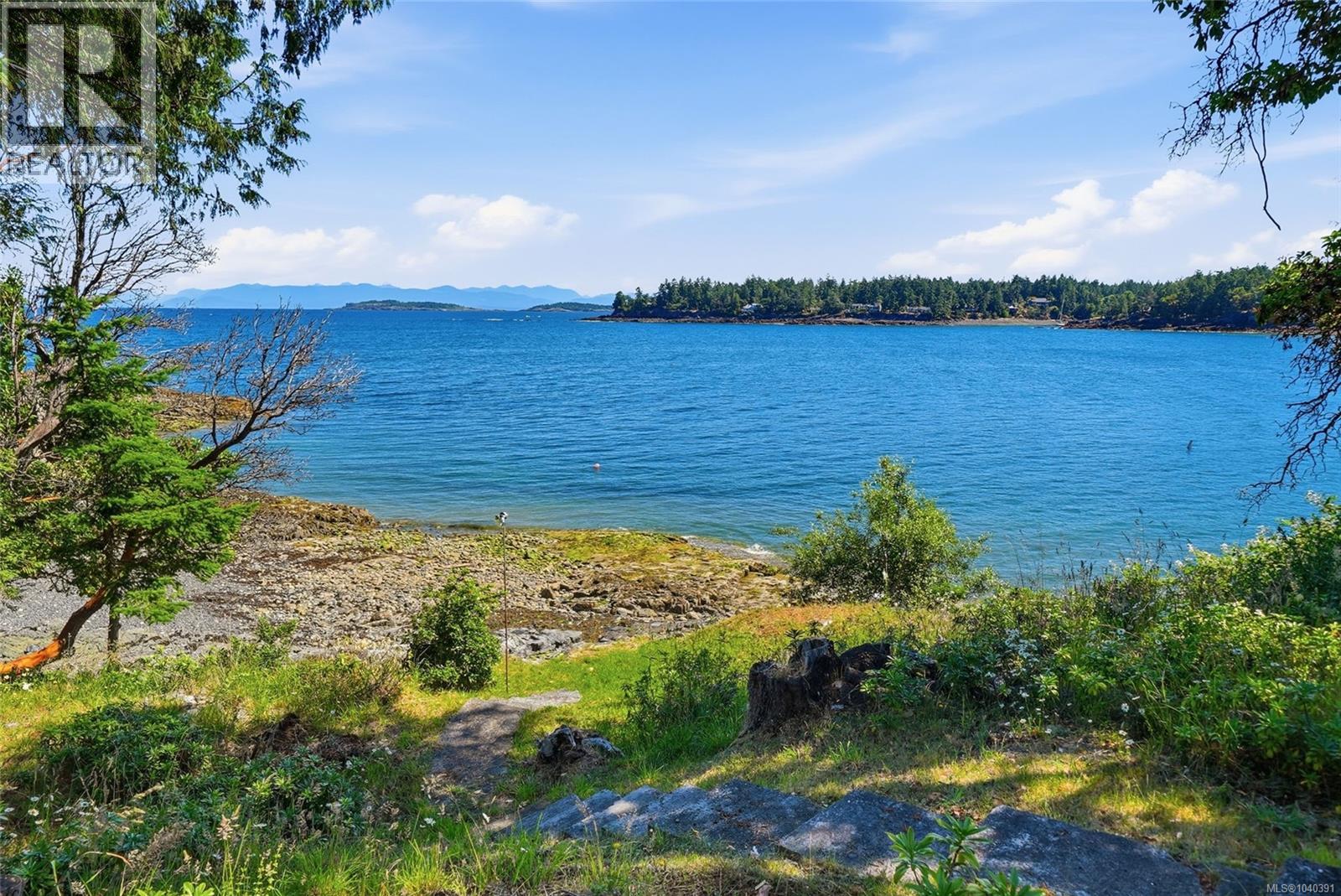1518 Haida Way - 23