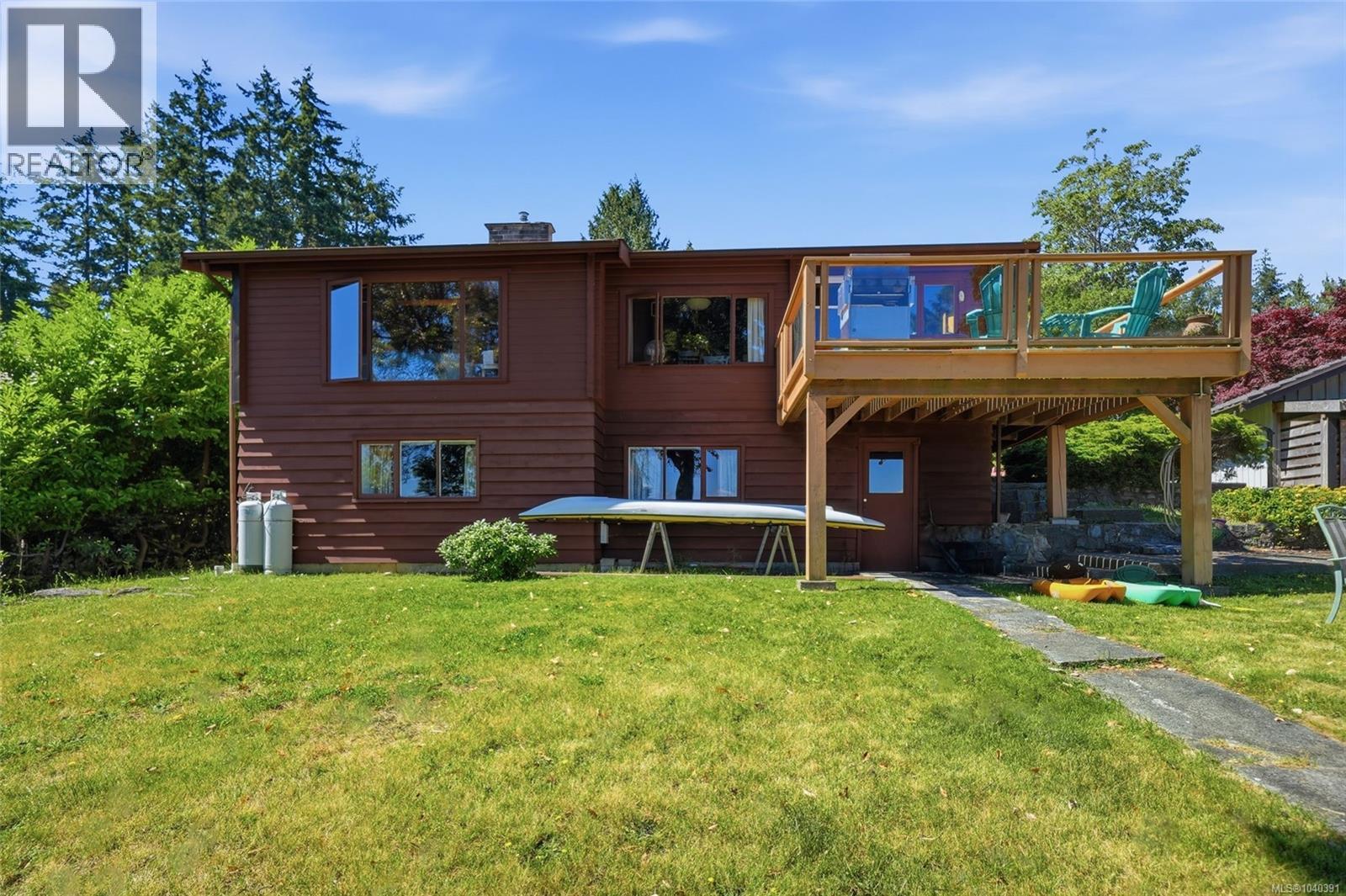 1518 Haida Way - 35