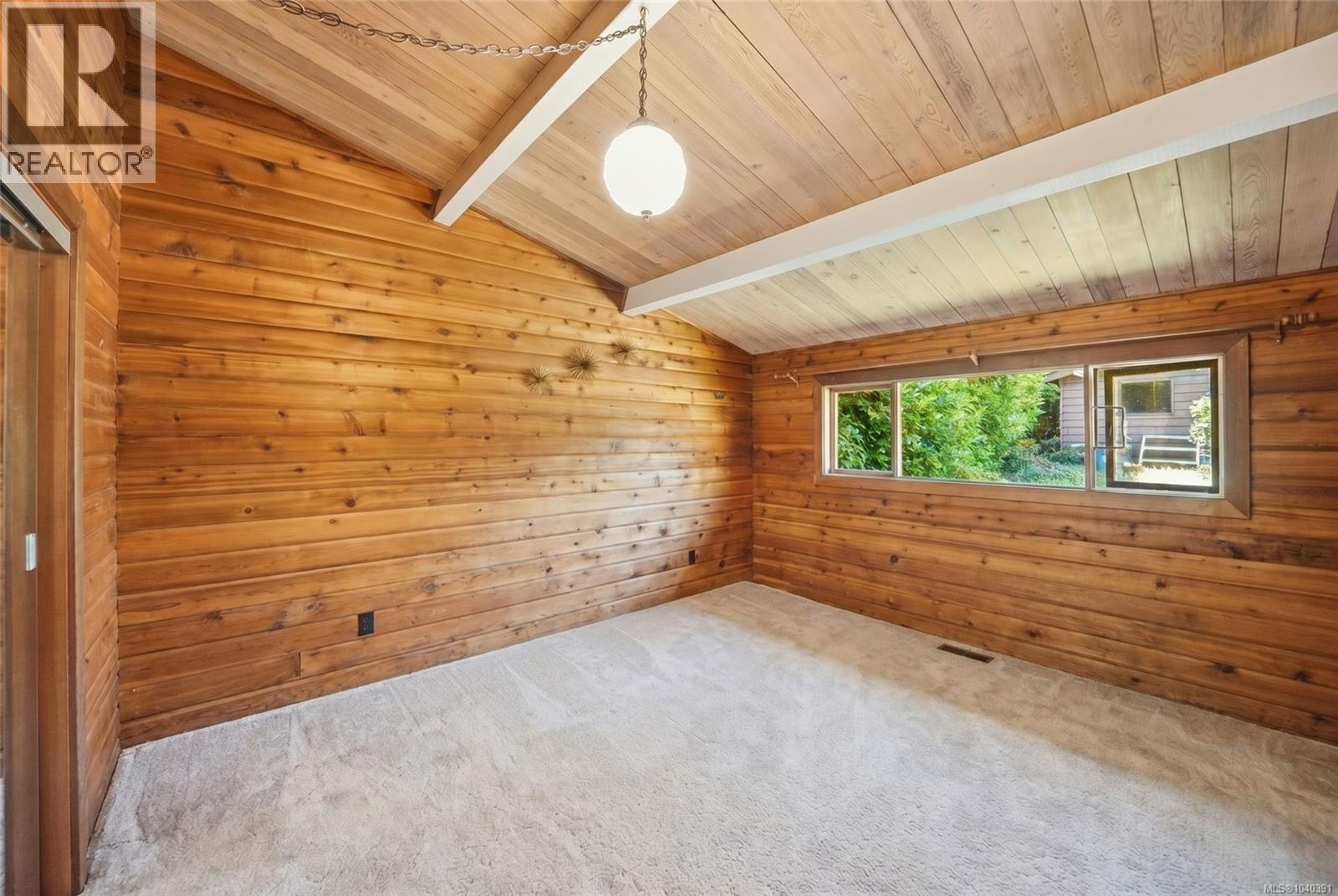 1518 Haida Way - 38