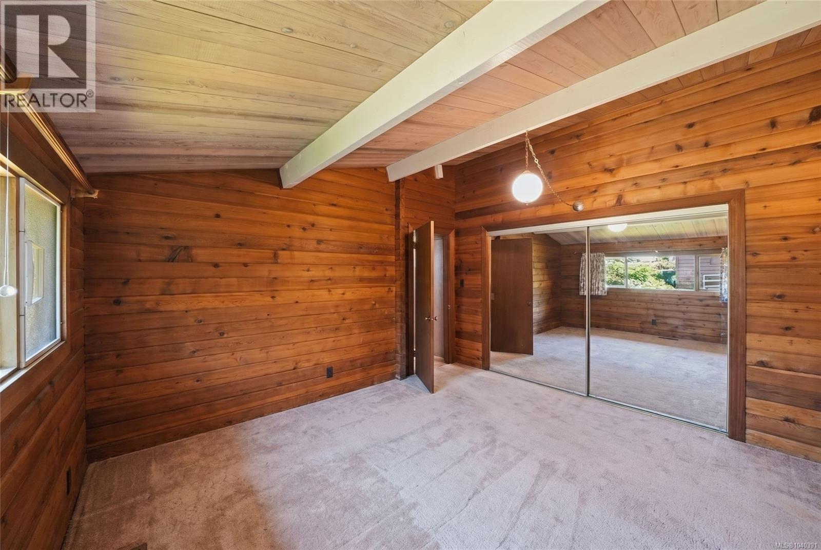 1518 Haida Way - 41