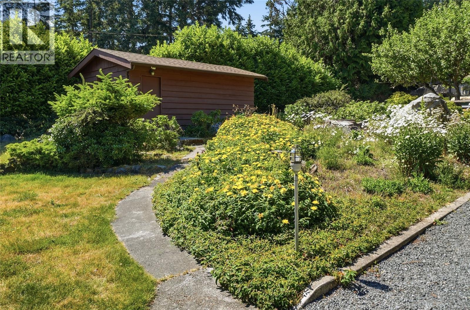 1518 Haida Way - 54