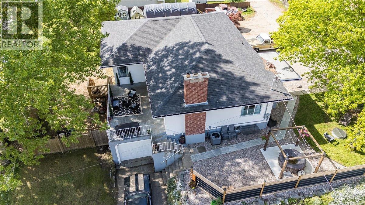 750 7th Avenue - 80