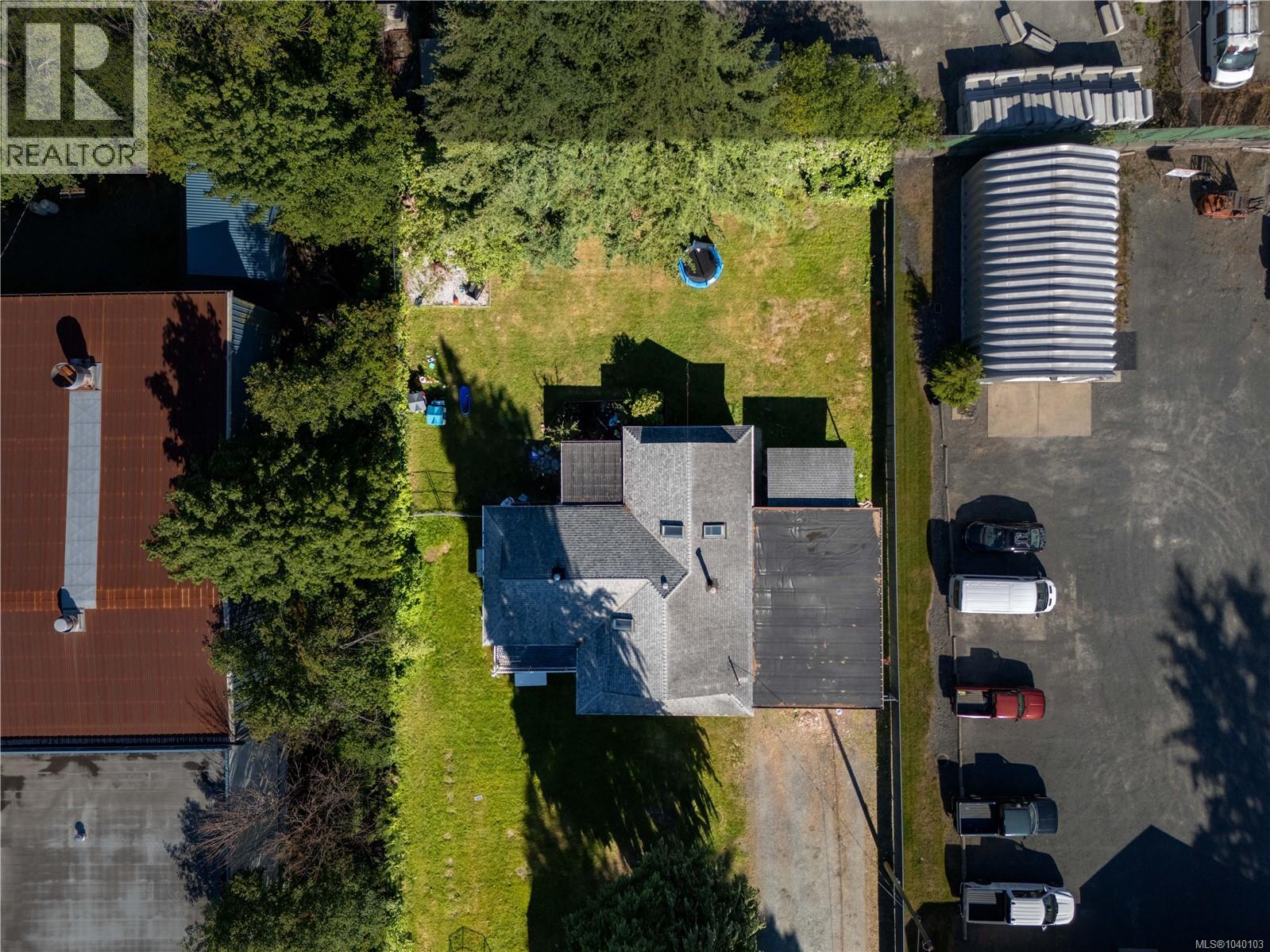 2480 Island Hwy - Image 13