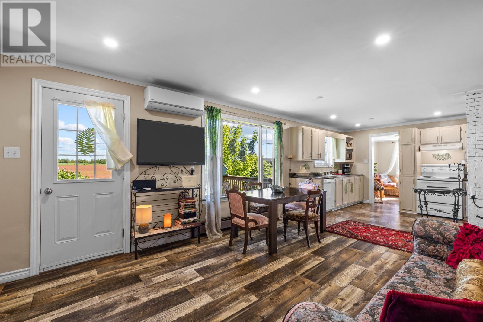 487 PIUSVILLE Road - 7