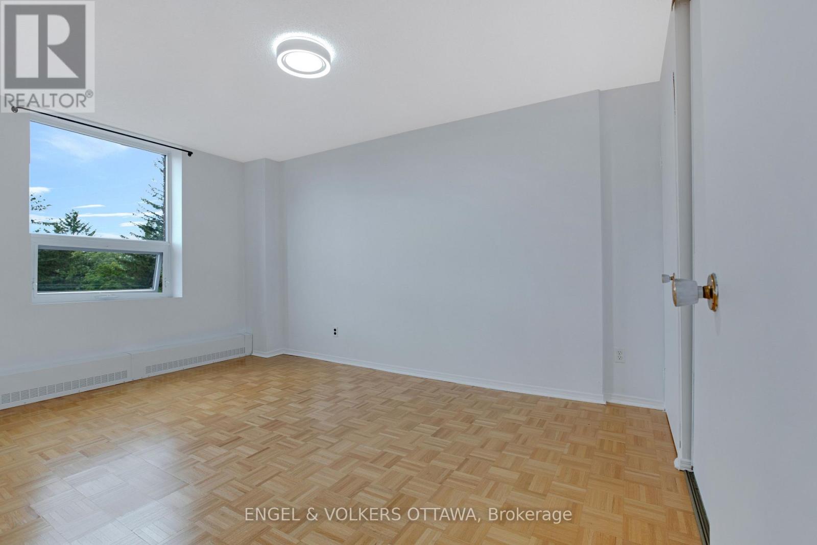 2 Bed, 1 Bath Apartment for Sale in Ottawa – 301 – 665 BATHGATE DRIVE, Ottawa – MLS# X13466512 - Image 14