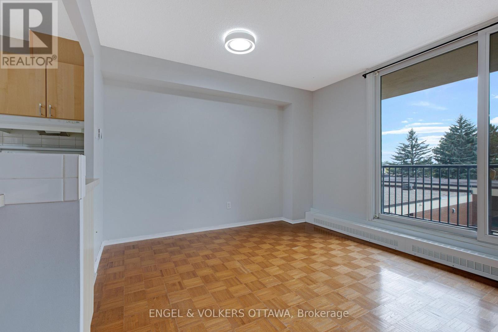 2 Bed, 1 Bath Apartment for Sale in Ottawa – 301 – 665 BATHGATE DRIVE, Ottawa – MLS# X13466512 - Image 6