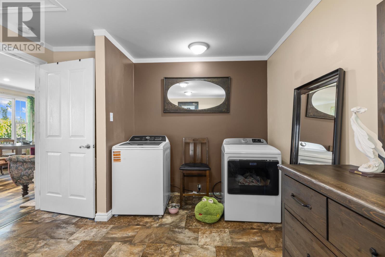 487 PIUSVILLE Road - 11