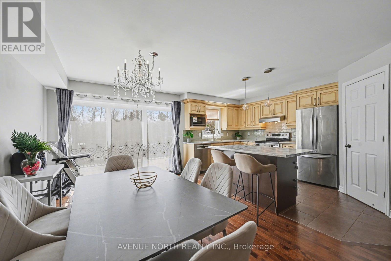 210 HERBERT STREET - 10
