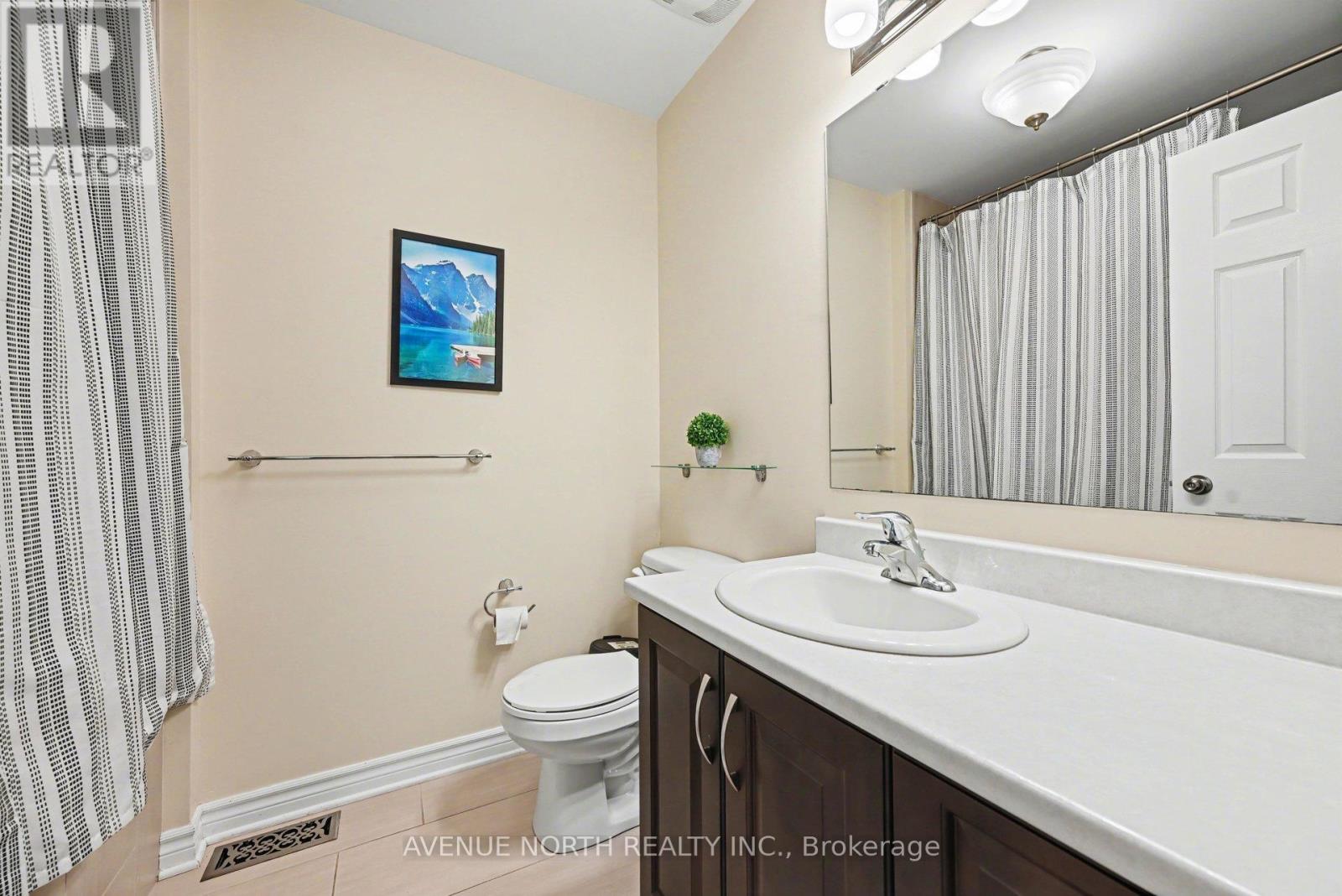 210 HERBERT STREET - 26