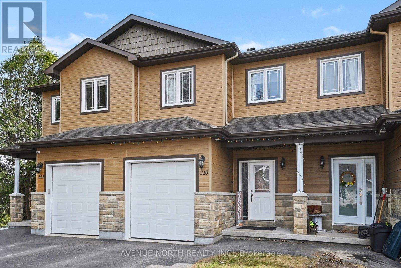 210 HERBERT STREET - 3
