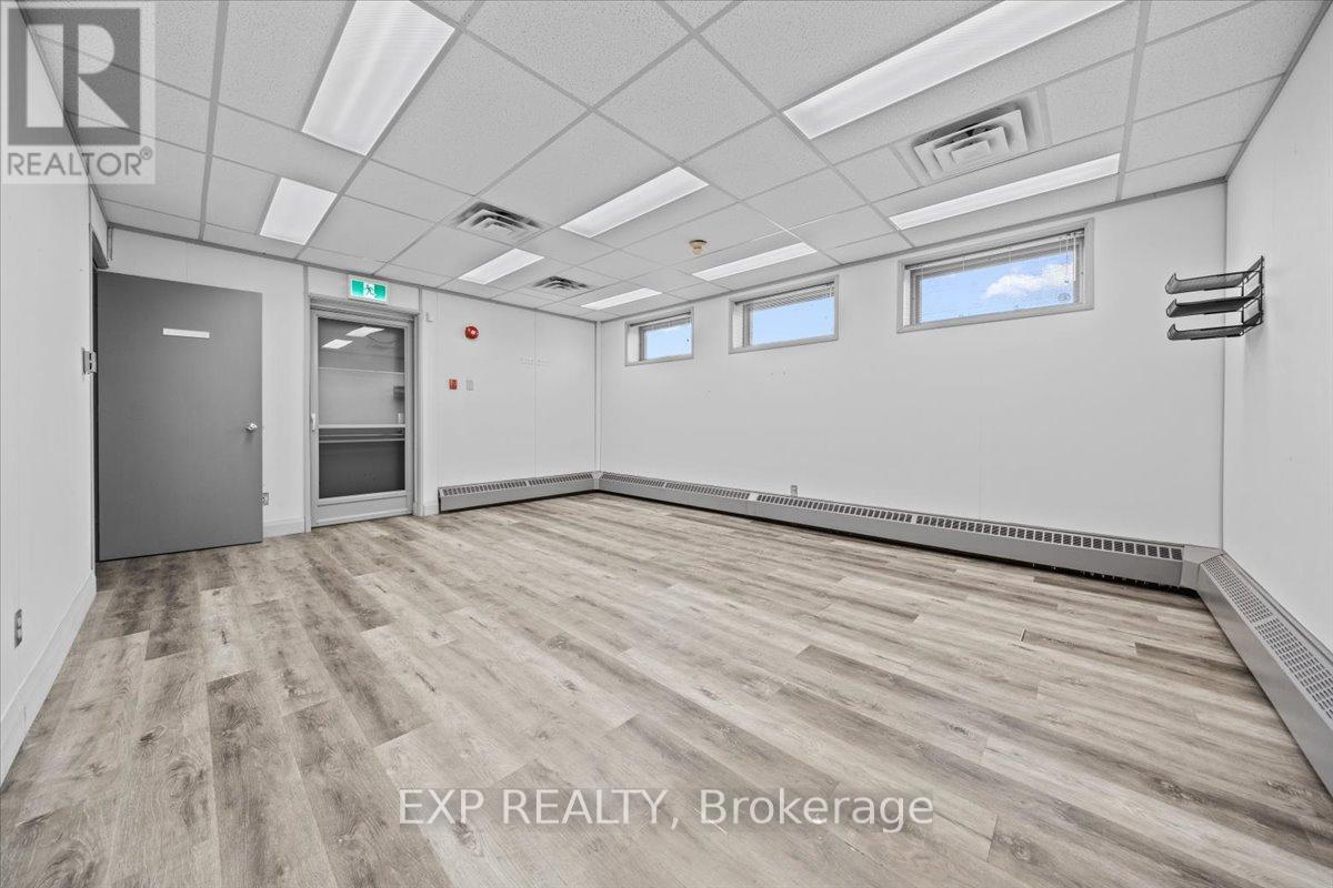 Industrial for Rent in Ottawa – 2336 CRAIG SIDE ROAD, Ottawa – MLS# X13466600 - Image 14