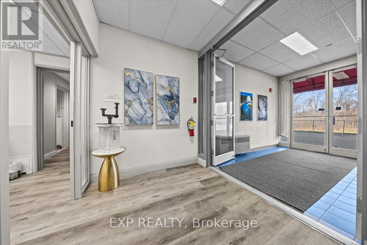 Industrial for Rent in Ottawa – 2336 CRAIG SIDE ROAD, Ottawa – MLS# X13466600 - Image 8