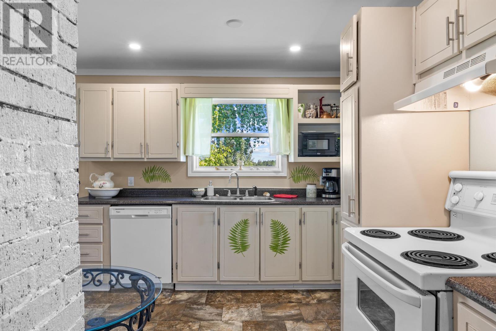 487 PIUSVILLE Road - 4