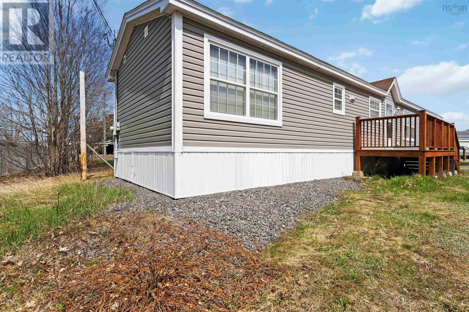 63 Douglas Avenue - 29