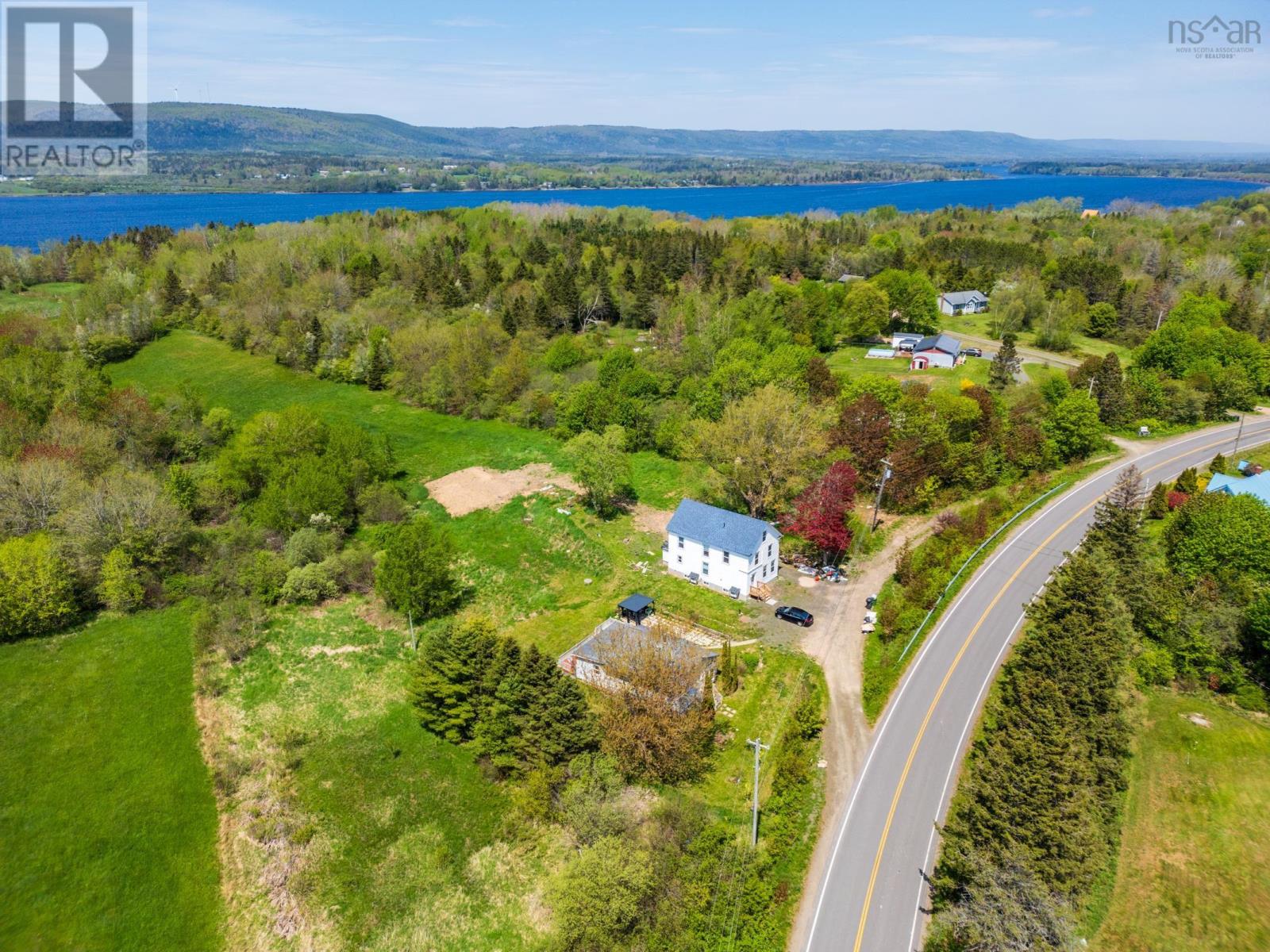 445 Highway 201 - 39