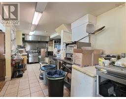 2pc Bathroom - 951 Highway 2, Five Islands, NS B0M1K0 Photo 8