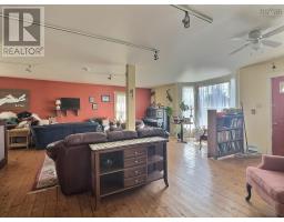 2pc Bathroom - 951 Highway 2, Five Islands, NS B0M1K0 Photo 6