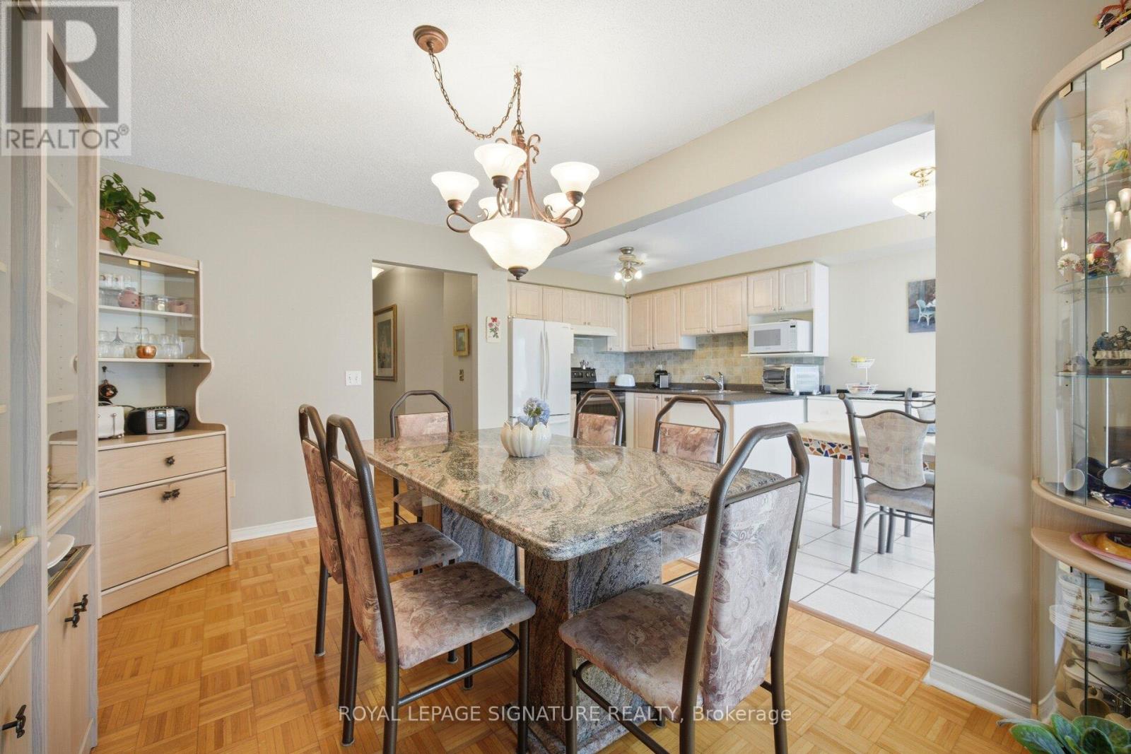 #133 833 SCOLLARD COURT - 12