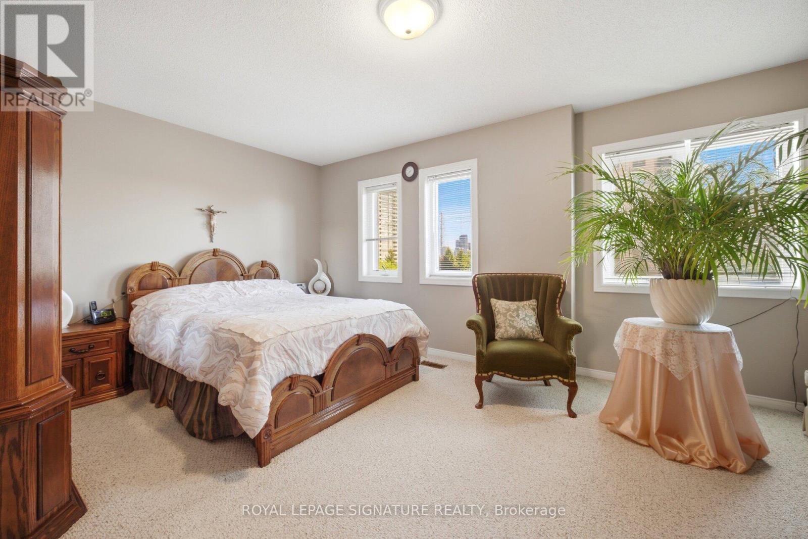 #133 833 SCOLLARD COURT - 21