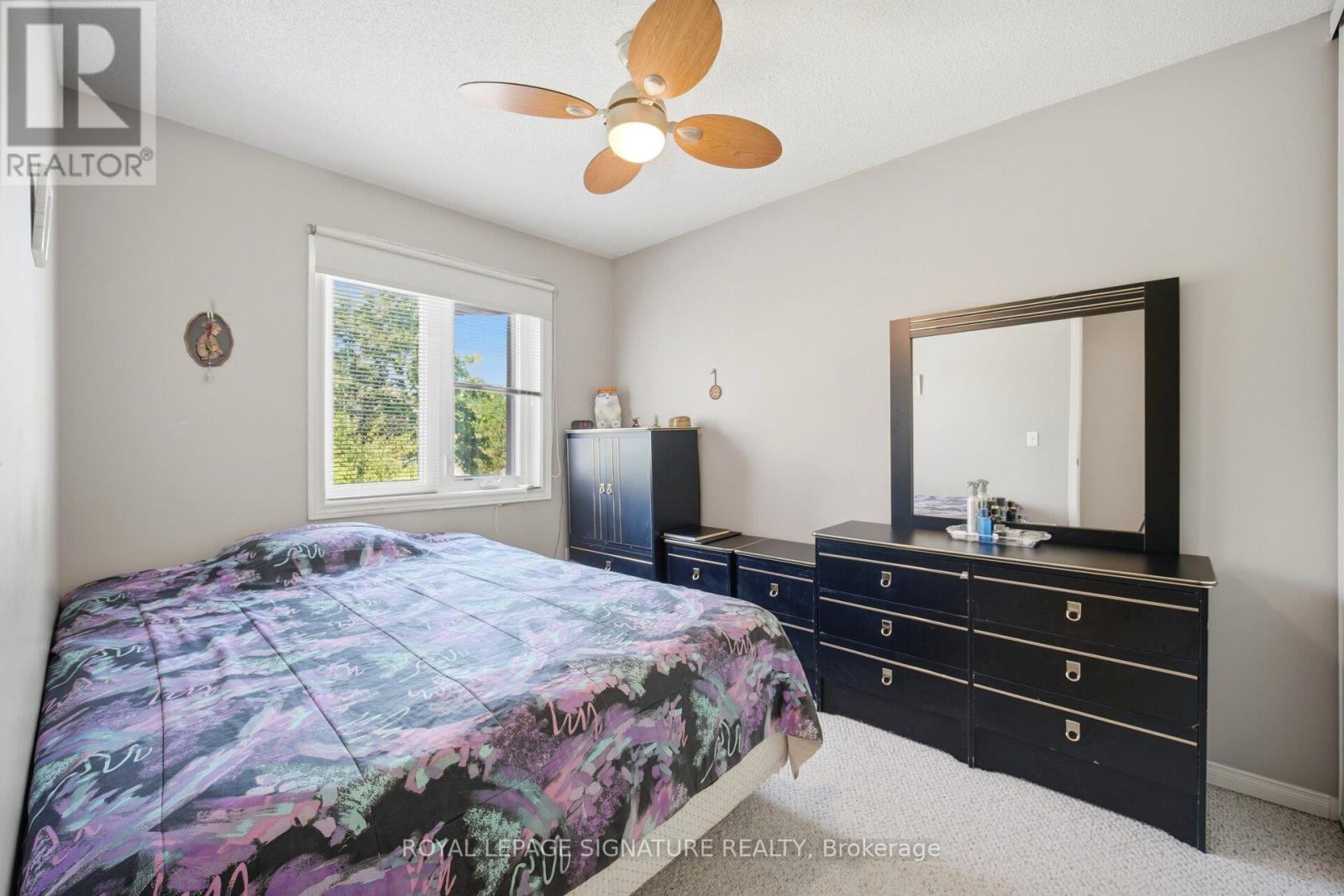#133 833 SCOLLARD COURT - 30