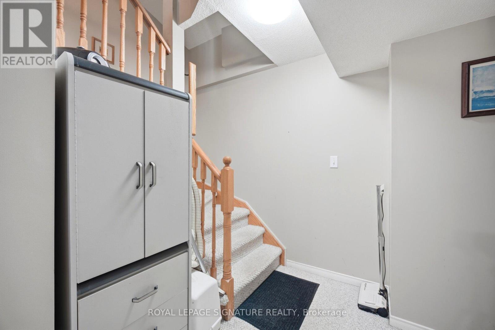 #133 833 SCOLLARD COURT - 35