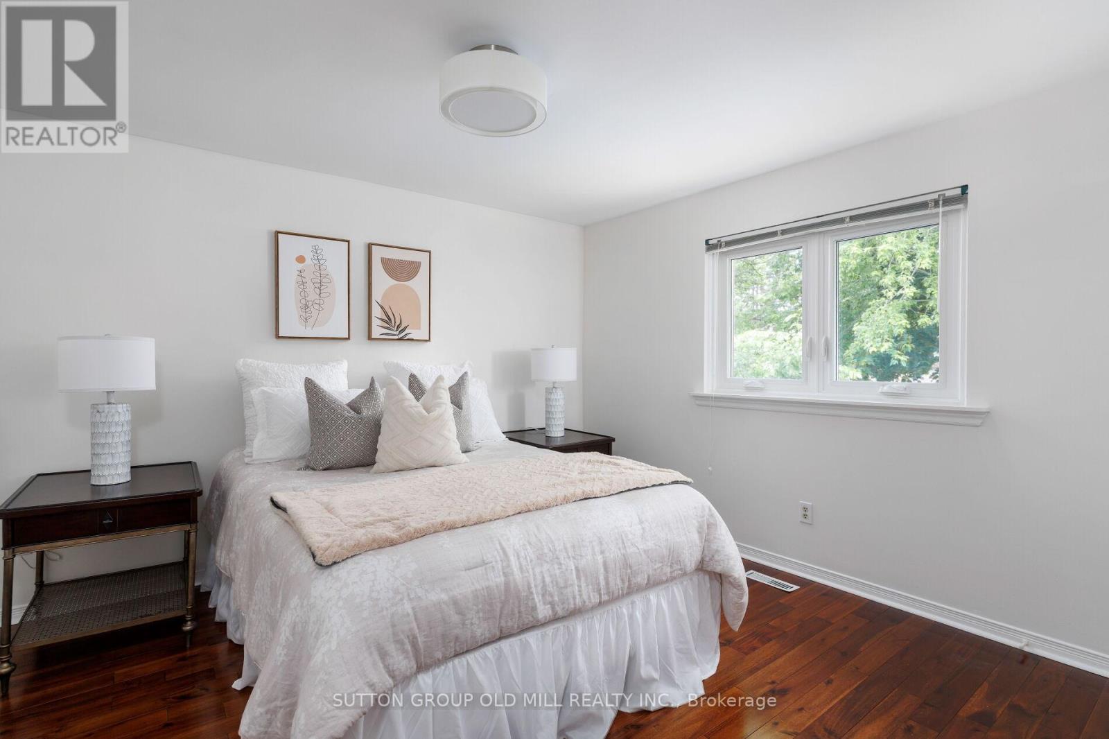 853 KOWAL DRIVE - 30