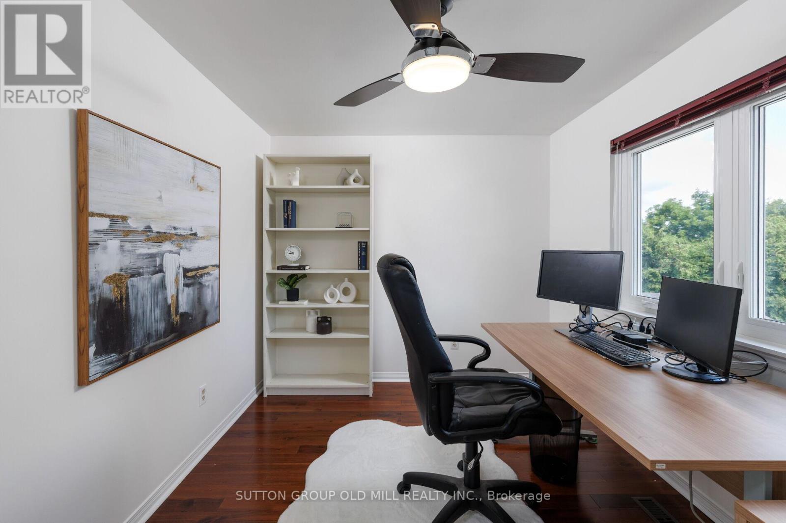853 KOWAL DRIVE - 36