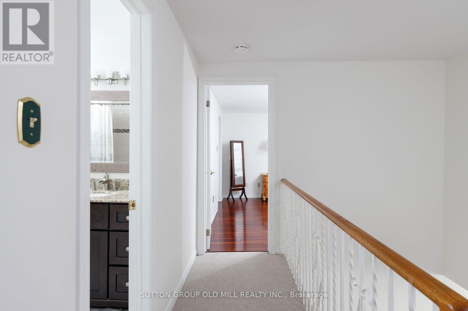 853 KOWAL DRIVE - 37