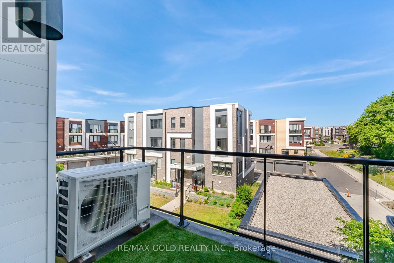 #204 155 DOWNSVIEW PARK BOULEVARD - 31
