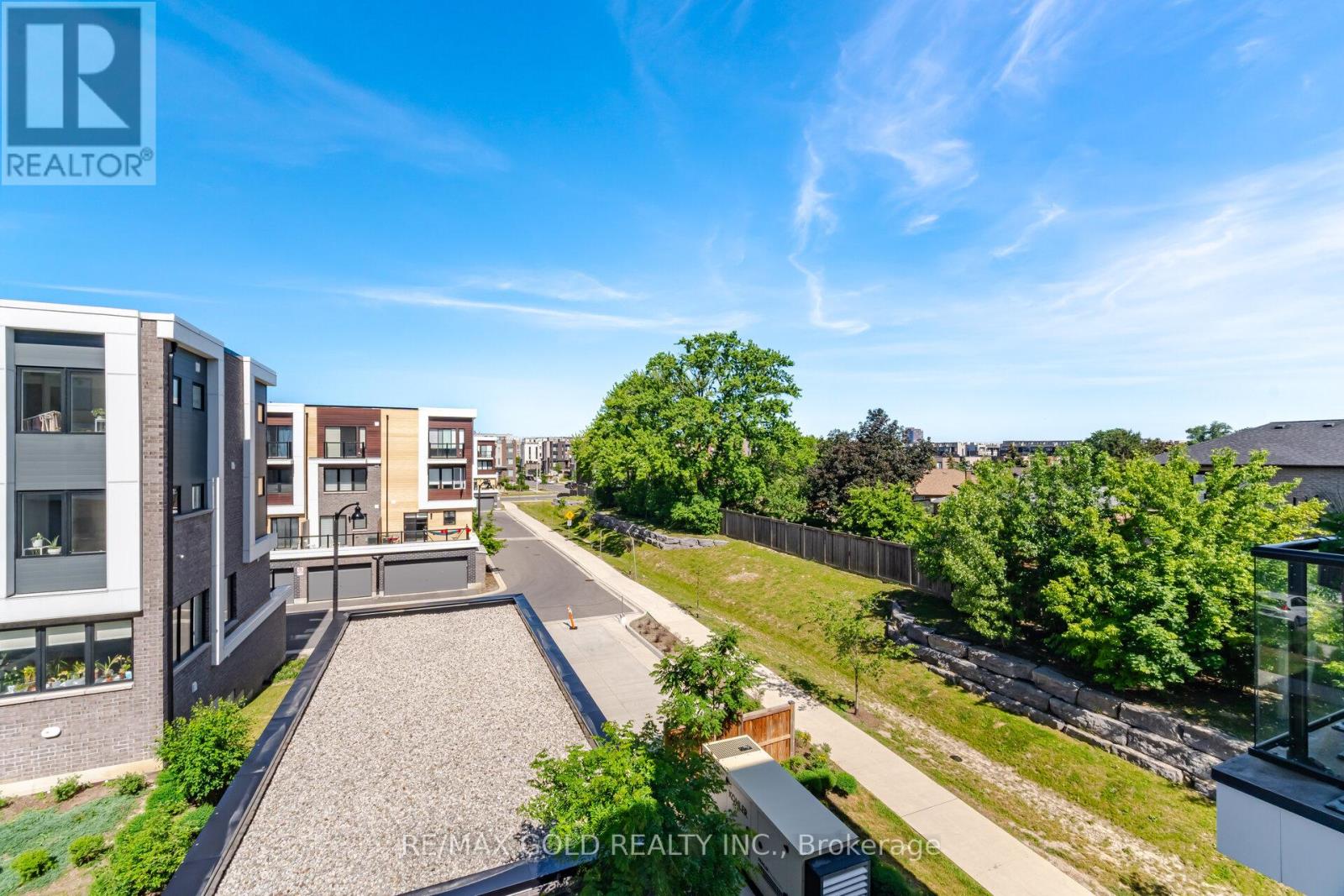 #204 155 DOWNSVIEW PARK BOULEVARD - 34