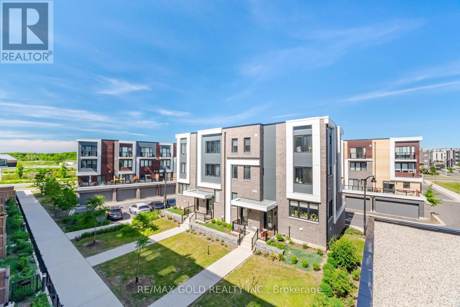 #204 155 DOWNSVIEW PARK BOULEVARD - 35