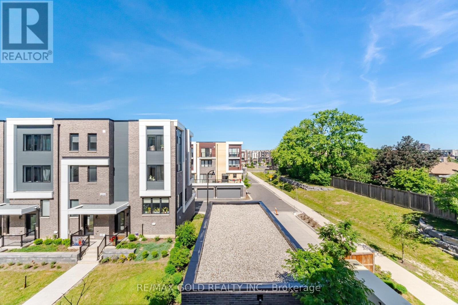 #204 155 DOWNSVIEW PARK BOULEVARD - 36
