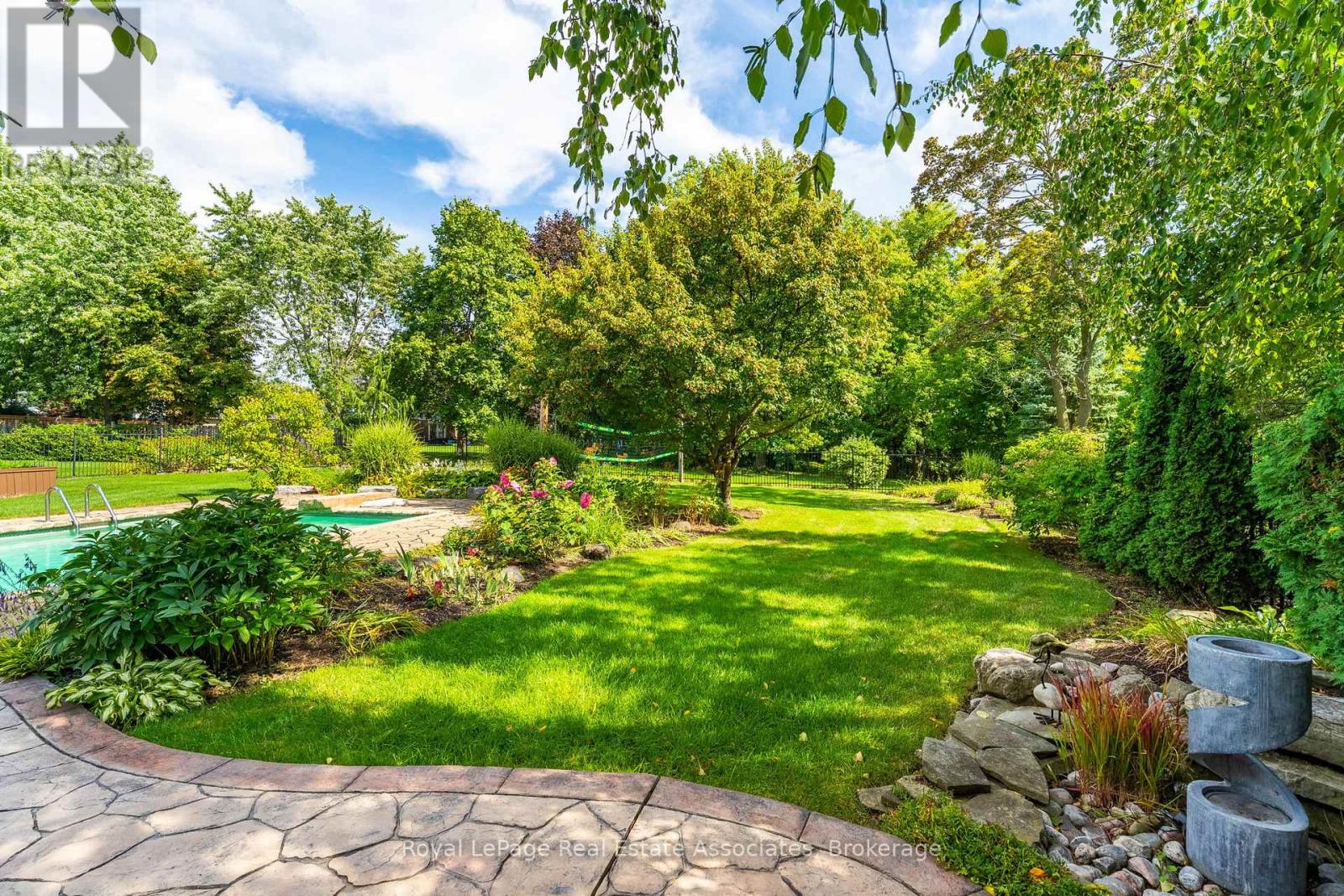 182 REXWAY DRIVE - 45