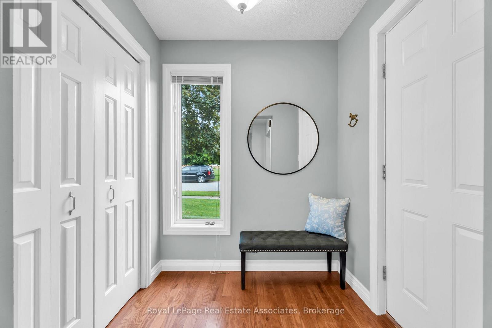 182 REXWAY DRIVE - 6