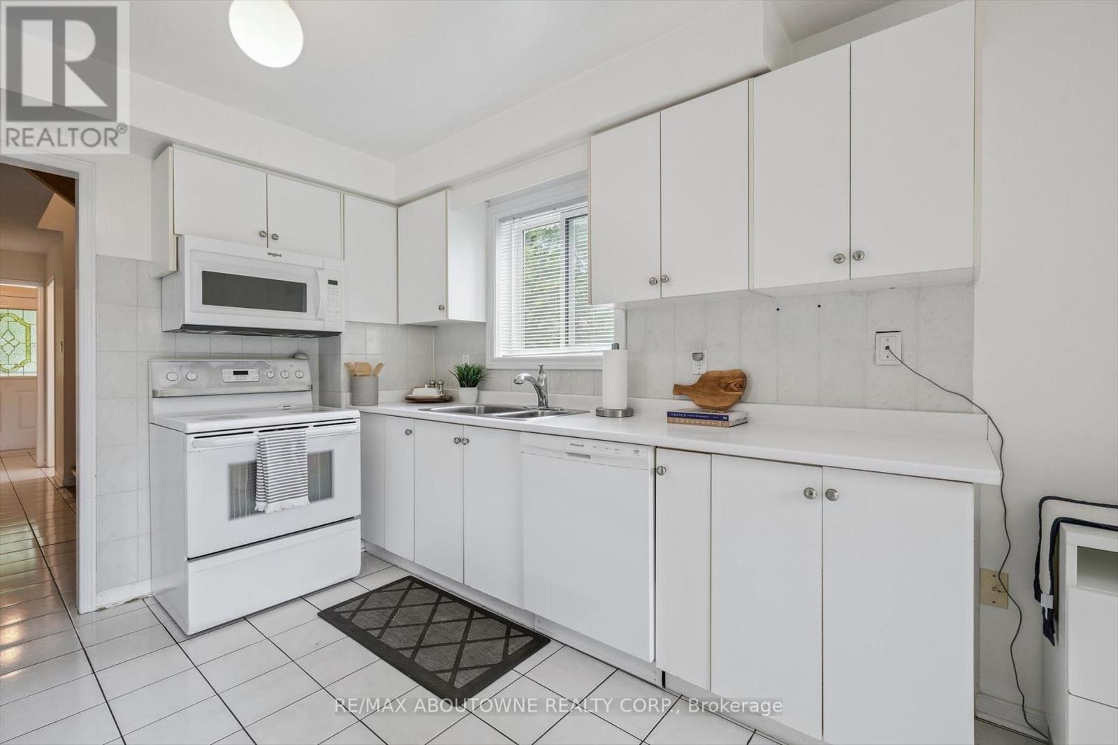 416 MARLATT DRIVE - 11