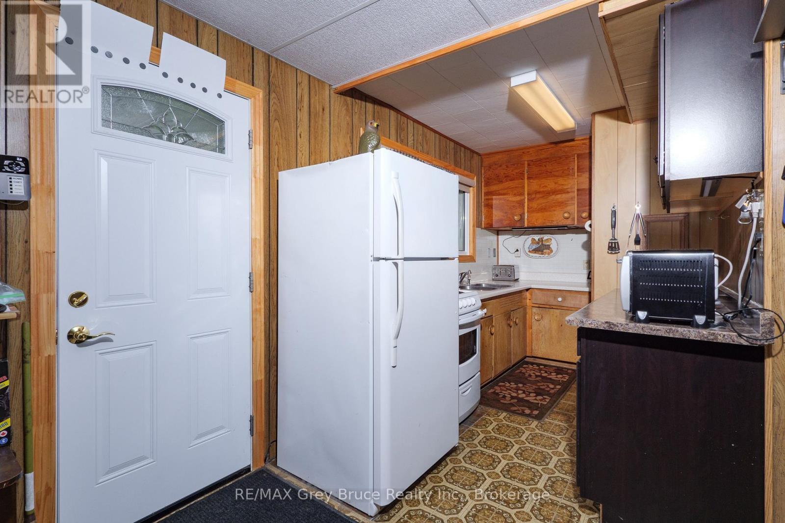 610 SECOND AVENUE S - Image 7