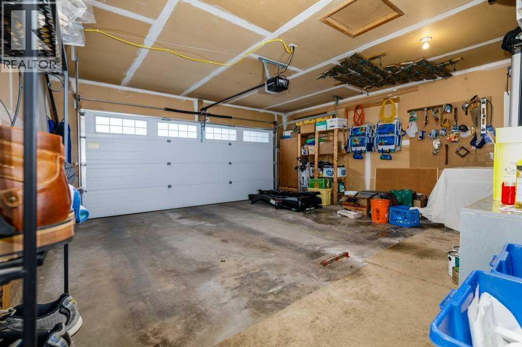 70 Douglas Avenue — photo 25