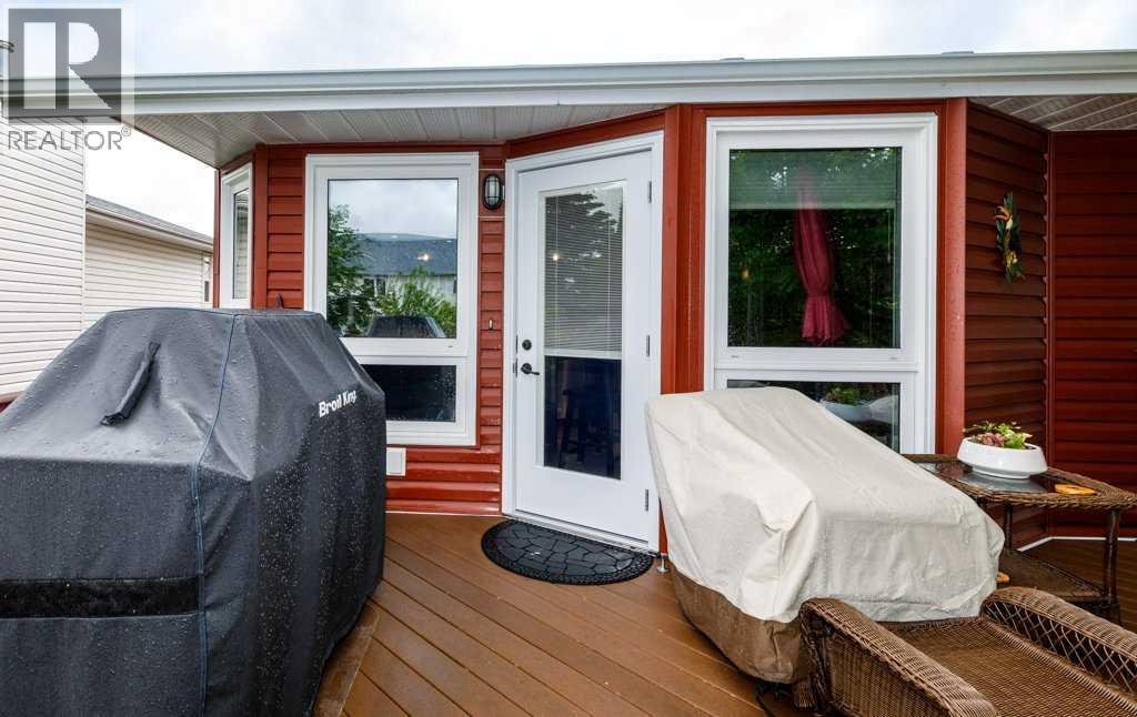 70 Douglas Avenue — photo 38