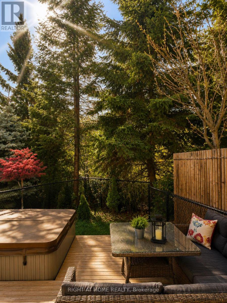 371 FAIRGATE WAY - 21