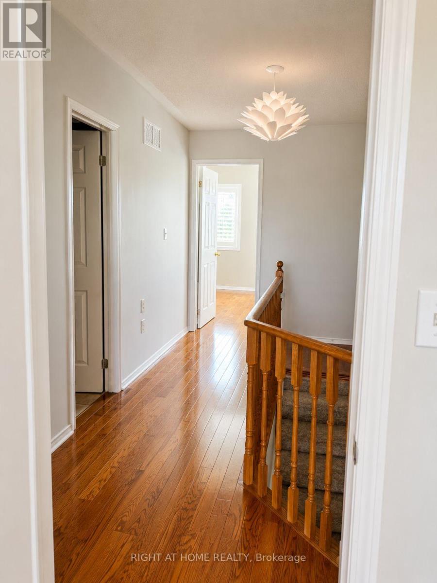 371 FAIRGATE WAY - 12