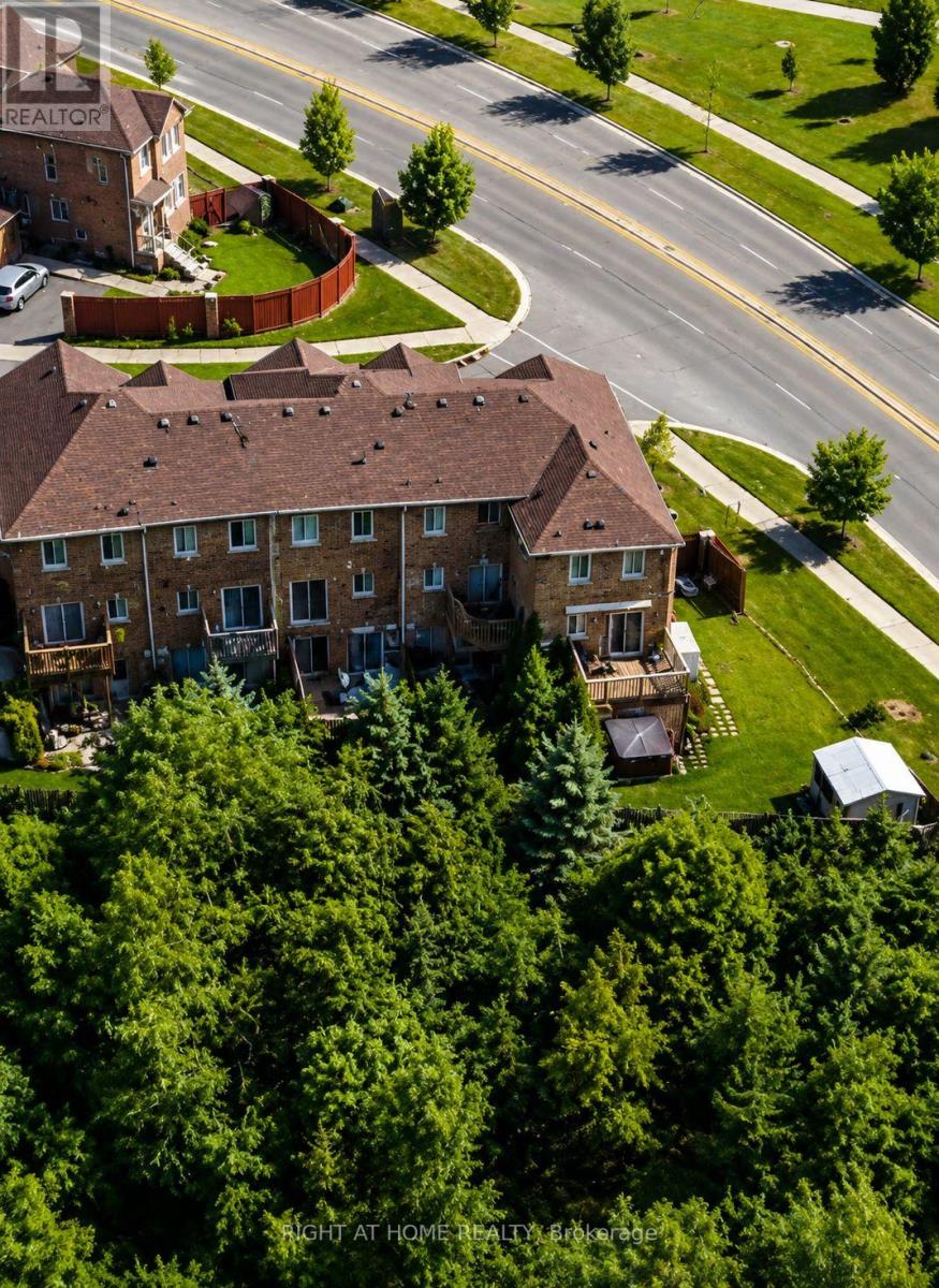 371 FAIRGATE WAY - 30
